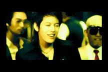 1476160s4jn1vu7ds.gif